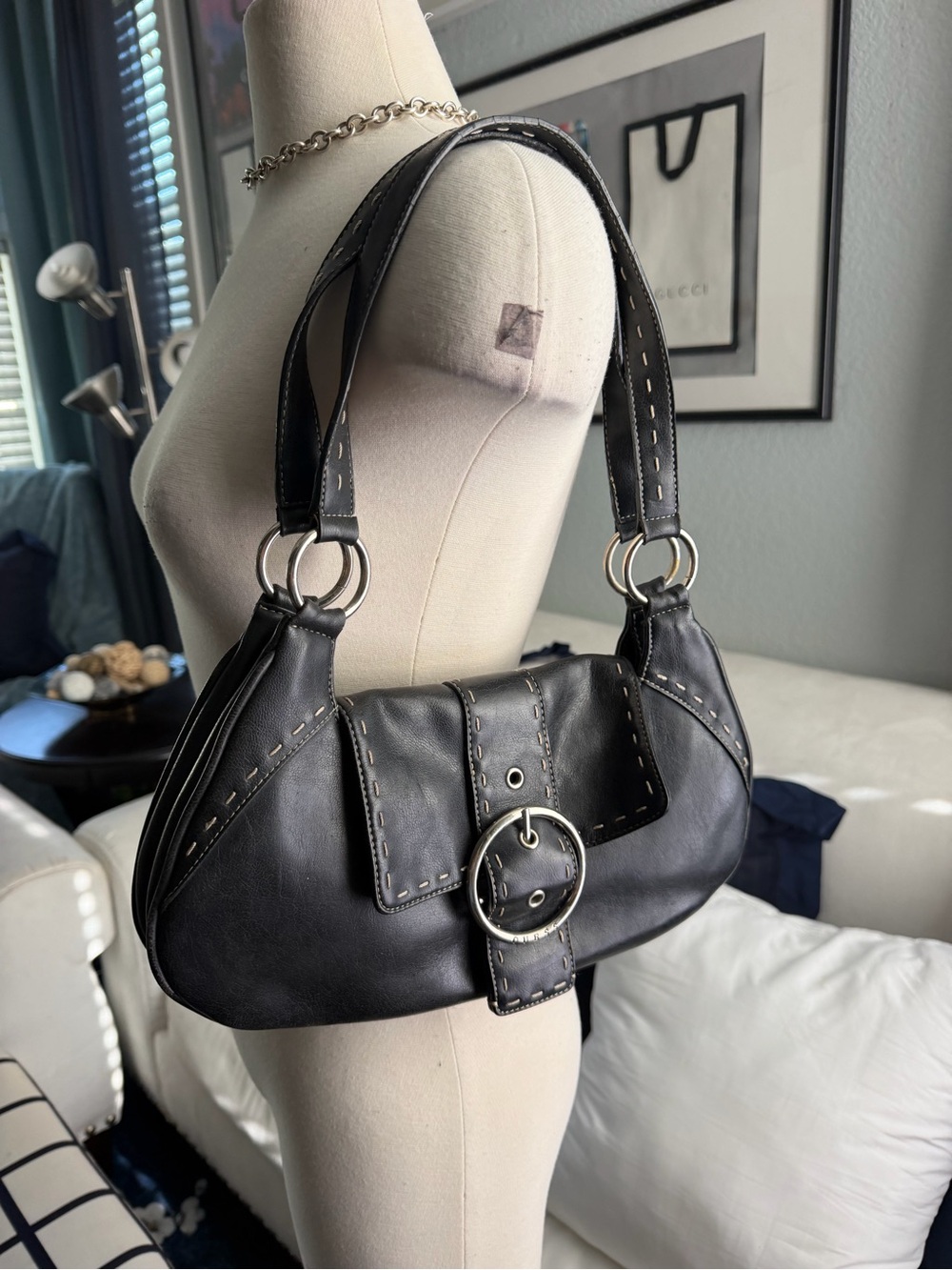 Y2K GUESS leather hobo shoulder handbag purse